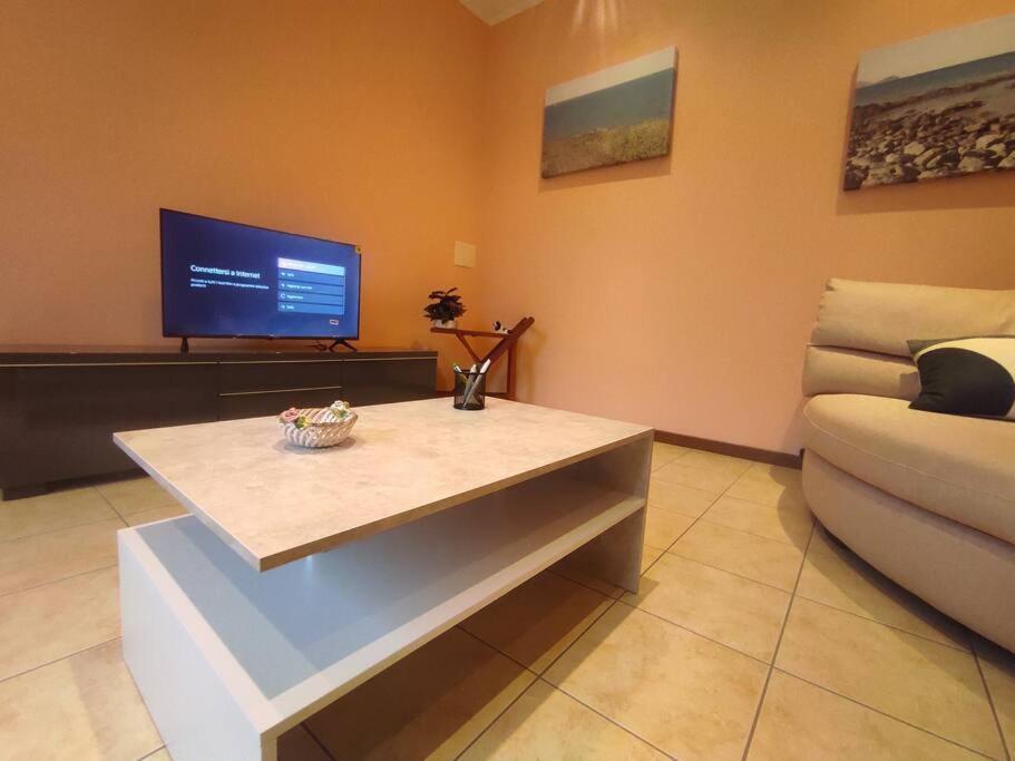 Casa Zia Luisa Apartment Леко Екстериор снимка